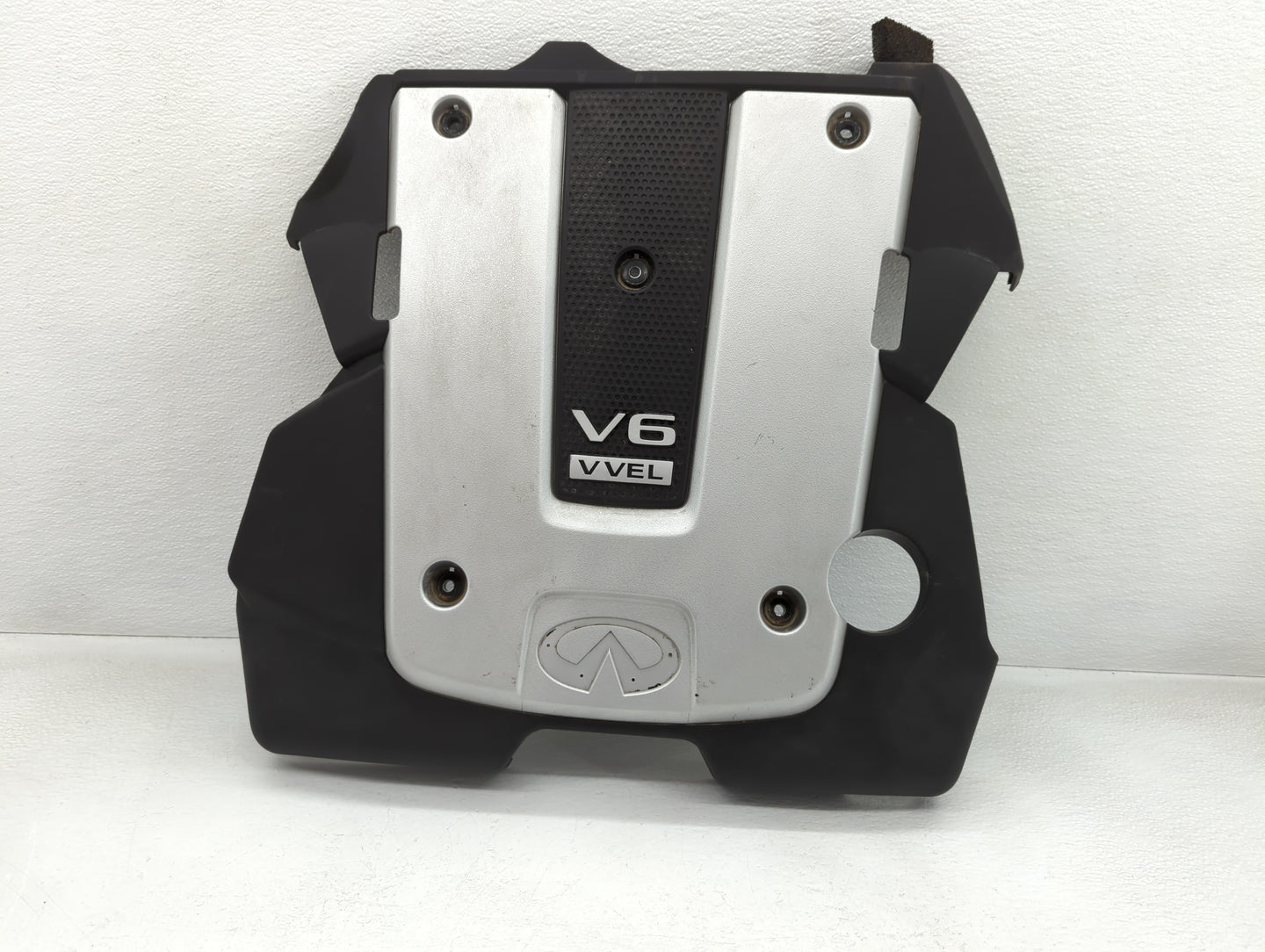 2011 Infiniti G37 Engine Cover - Oemusedautoparts1.com