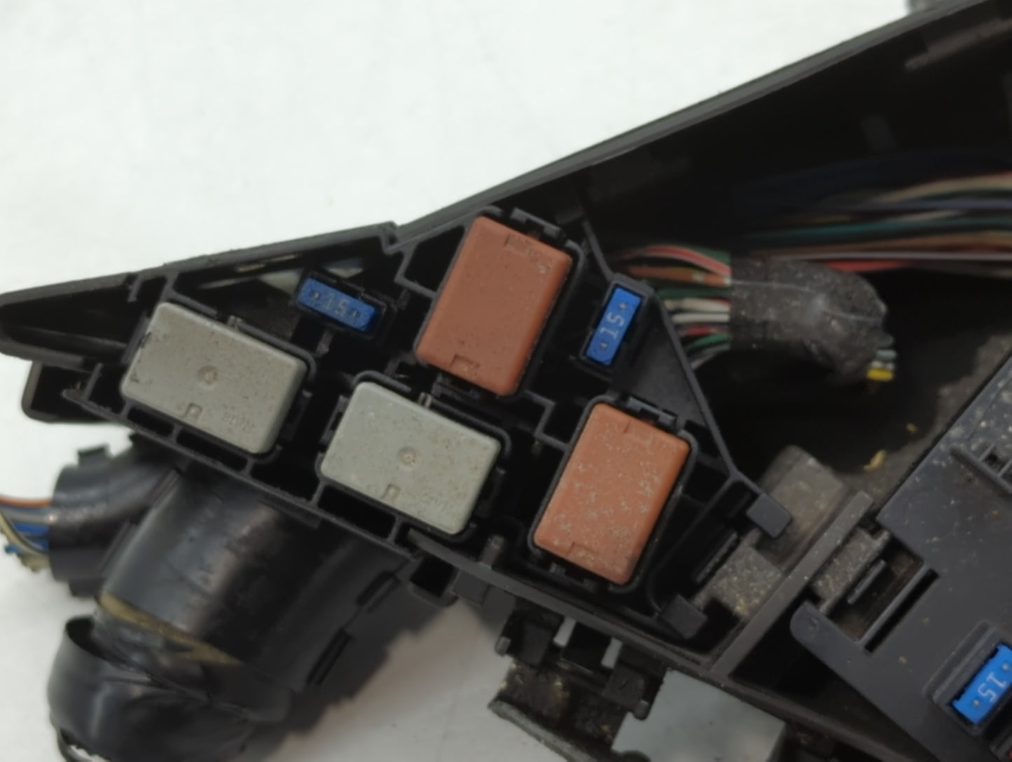 2010-2013 Subaru Forester Fusebox Fuse Box Panel Relay Module P/N:MB100200B Fits Fits 2010 2011 2012 2013 OEM Used Auto Parts - Oemusedautoparts1.com
