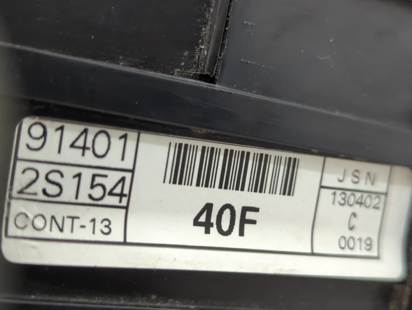 2011-2013 Hyundai Tucson Fusebox Fuse Box Panel Relay Module P/N:91401 2S154 Fits Fits 2011 2012 2013 OEM Used Auto Parts - Oemusedautoparts1.com
