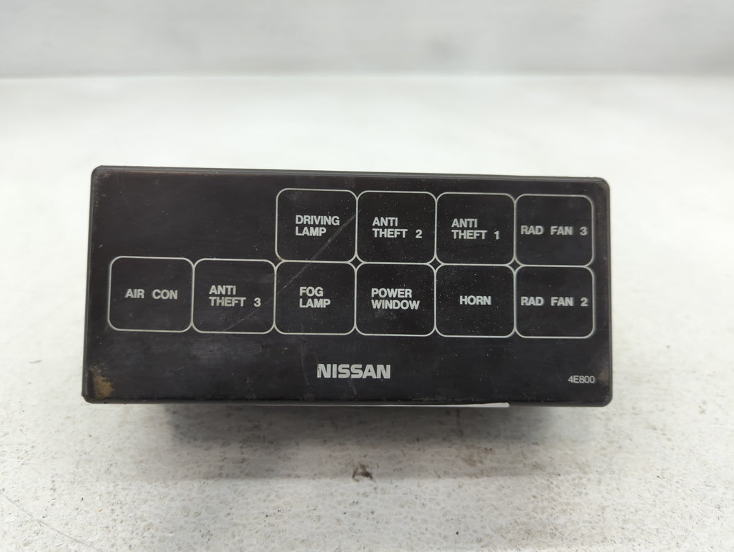 1998 Nissan Altima Fusebox Fuse Box Panel Relay Module P/N:7124-6529 Fits OEM Used Auto Parts