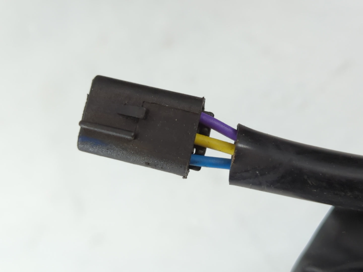 2001 Mercury Grand Marquis Side Mirror Replacement Driver Left View Door Mirror P/N:GM1320239 201012270383 Fits OEM Used Auto Parts - Oemusedautoparts1.com