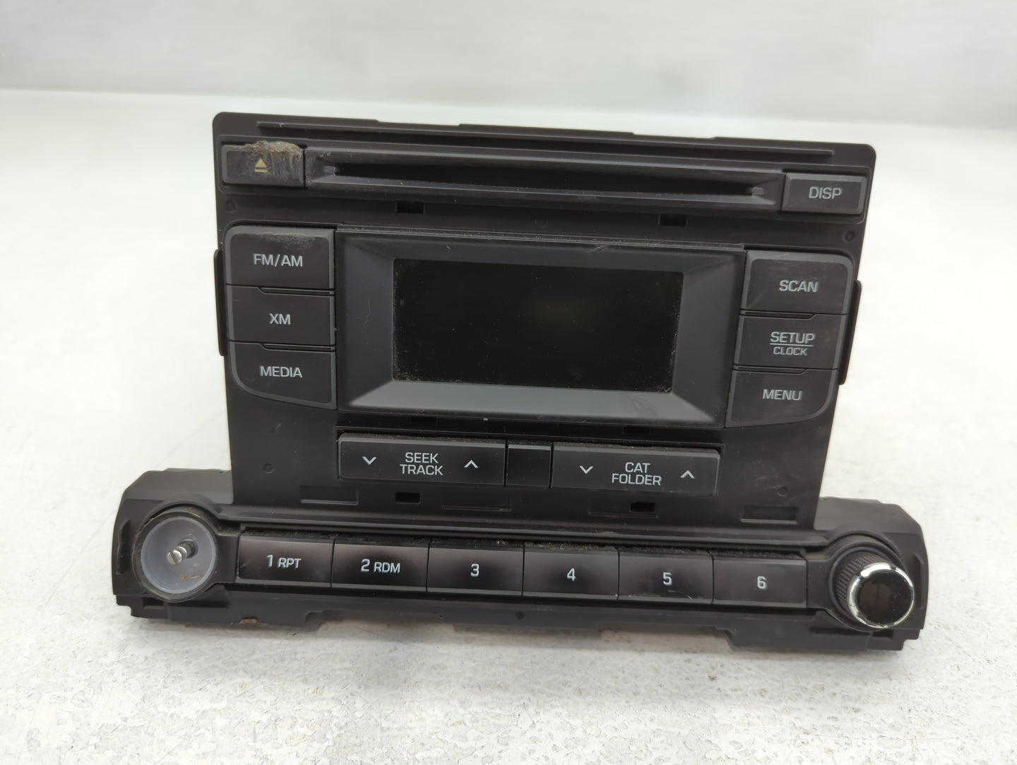 2017-2018 Hyundai Elantra Radio AM FM Cd Player Receiver Replacement P/N:96170-F2100UAT Fits Fits 2017 2018 OEM Used Auto Parts - Oemusedautoparts1.com