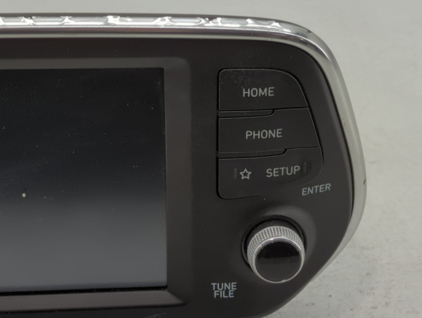 2019-2020 Hyundai Santa Fe Radio AM FM Cd Player Receiver Replacement P/N:96160-S2300VCS Fits Fits 2019 2020 OEM Used Auto Parts - Oemusedautoparts1.com
