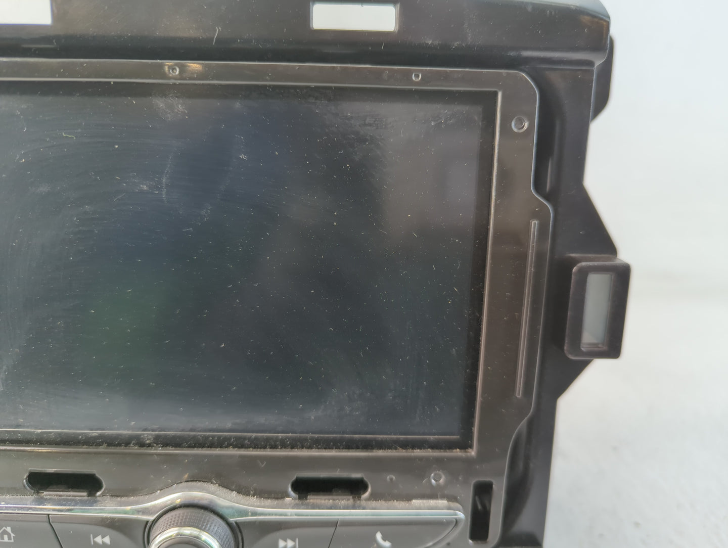 2018-2021 Chevrolet Traverse Radio AM FM Cd Player Receiver Replacement P/N:42554671 Fits Fits 2017 2018 2019 2020 2021 OEM Used Auto Parts - Oemusedautoparts1.com