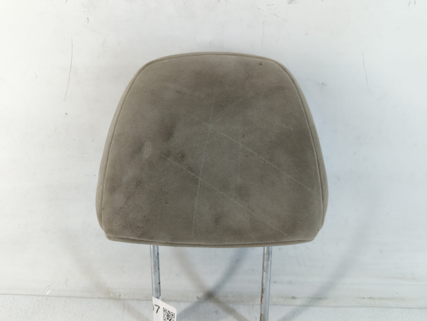 2004-2009 Kia Spectra Headrest Head Rest Front Driver Passenger Seat Fits Fits 2004 2005 2006 2007 2008 2009 OEM Used Auto Parts - Oemusedautoparts1.com