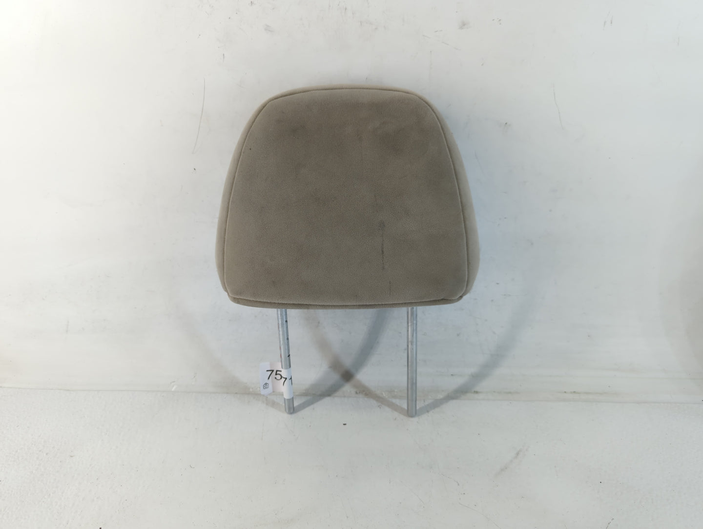 2004-2009 Kia Spectra Headrest Head Rest Front Driver Passenger Seat Fits Fits 2004 2005 2006 2007 2008 2009 OEM Used Auto Parts - Oemusedautoparts1.com