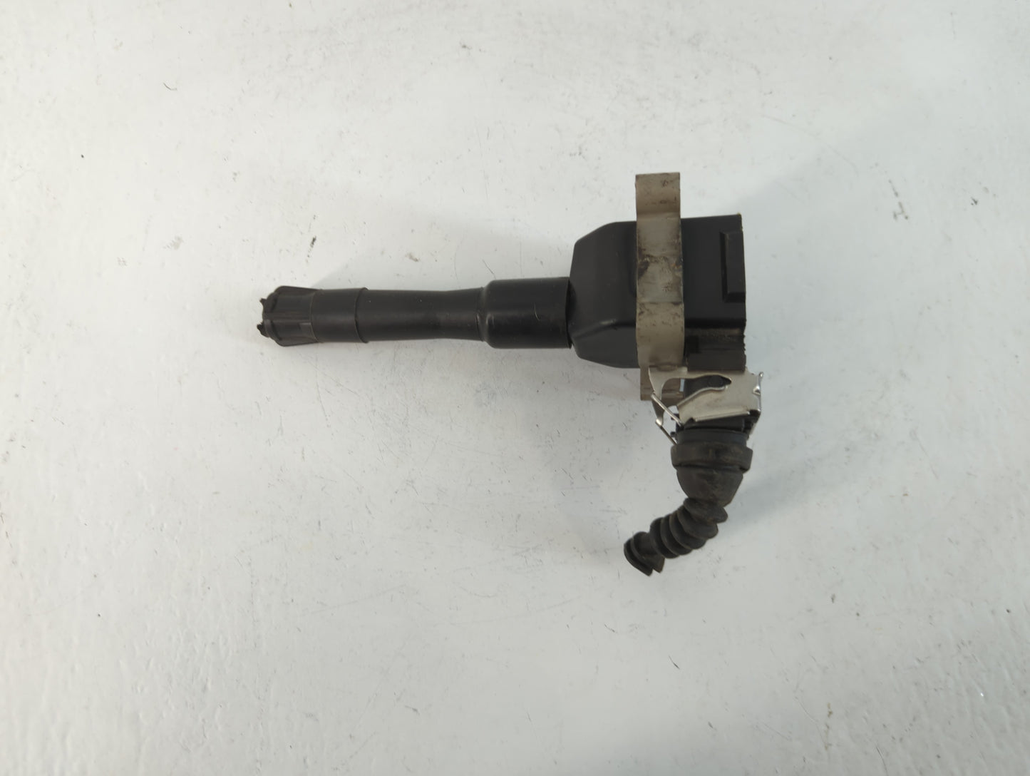 1998-2000 Bmw 323i Ignition Coil Igniter Pack - Oemusedautoparts1.com