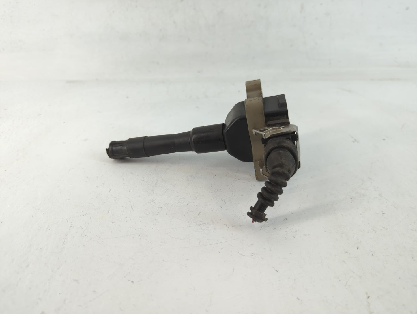 1998-2000 Bmw 323i Ignition Coil Igniter Pack - Oemusedautoparts1.com