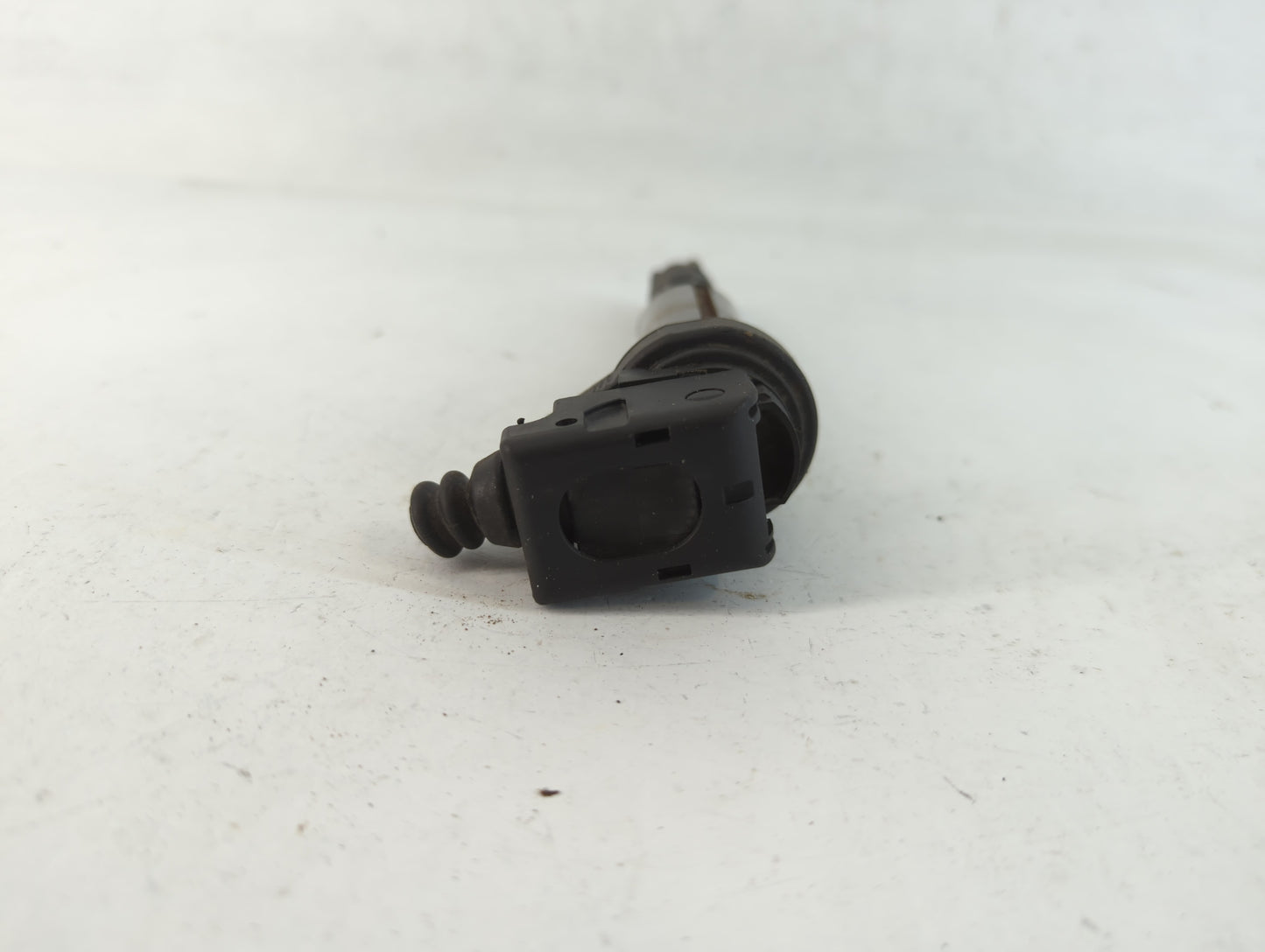2008 Bmw 7 Series Ignition Coil Igniter Pack - Oemusedautoparts1.com