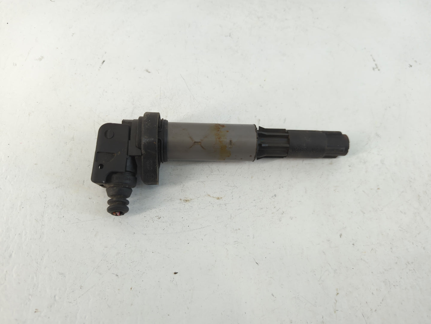 2008 Bmw 7 Series Ignition Coil Igniter Pack - Oemusedautoparts1.com