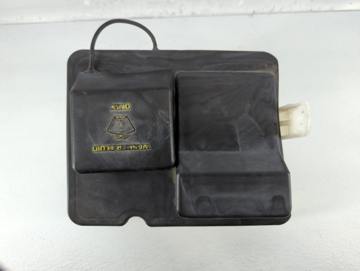 1998-2006 Ford F-150 Windshield Washer Fluid Reservoir Bottle Oem - Oemusedautoparts1.com