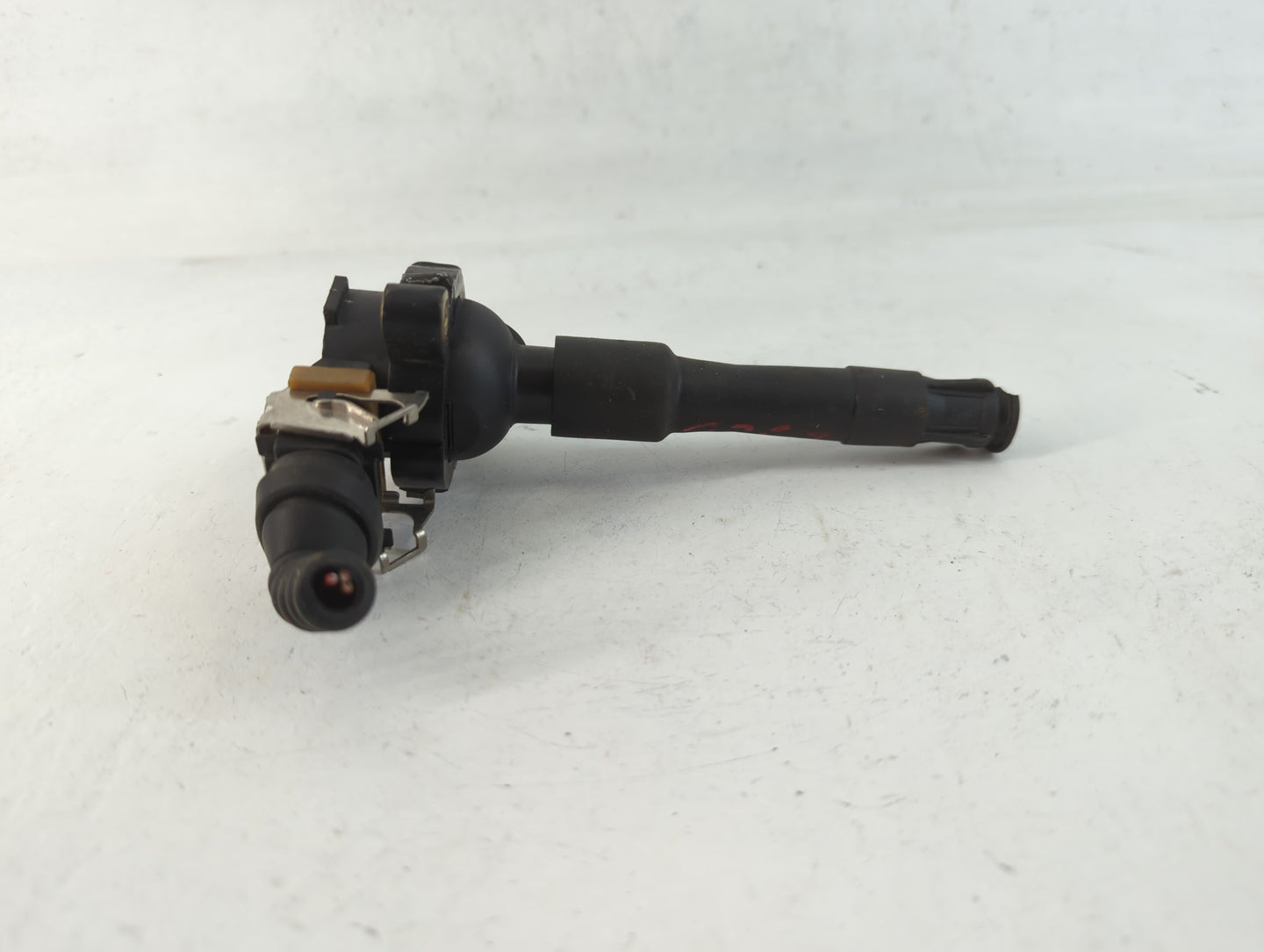 2001-2002 Bmw 525i Ignition Coil Igniter Pack - Oemusedautoparts1.com