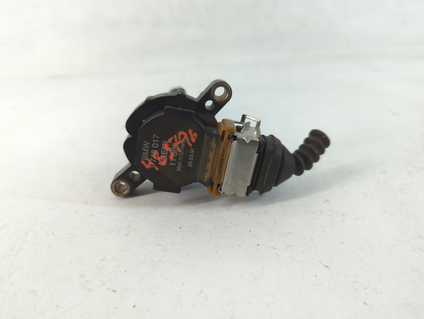 2001-2002 Bmw 525i Ignition Coil Igniter Pack - Oemusedautoparts1.com