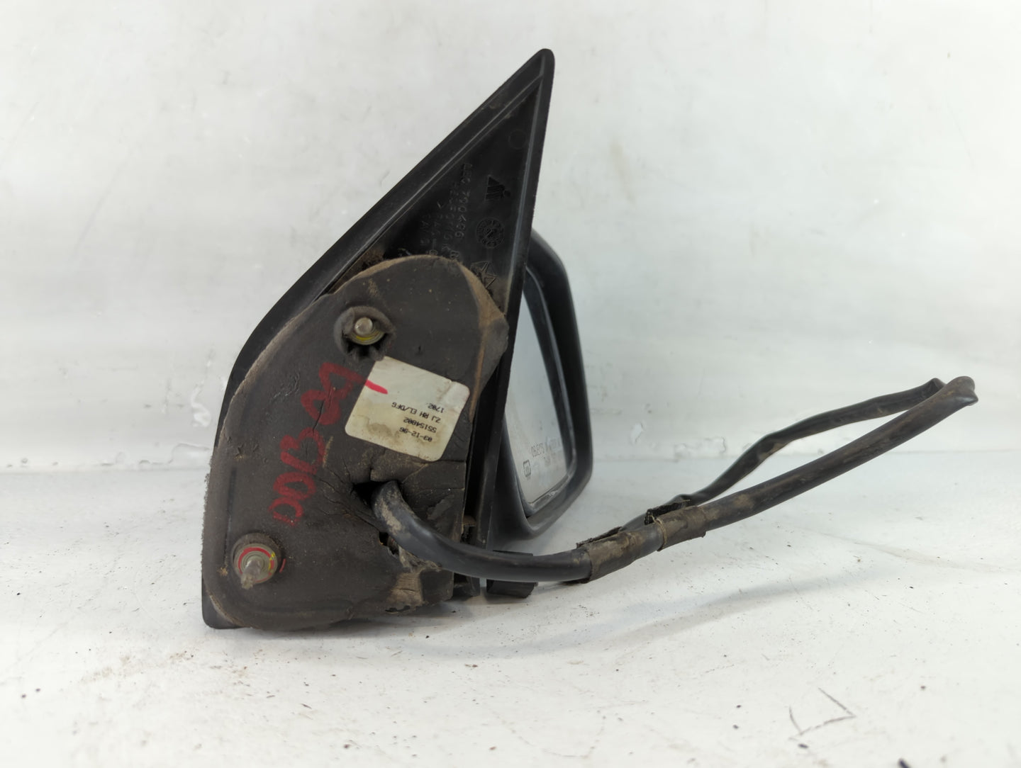 1996-1998 Jeep Grand Cherokee Side Mirror Replacement Passenger Right View Door Mirror P/N:55154802 Fits Fits 1996 1997 1998 OEM Used Auto Parts - Oemusedautoparts1.com