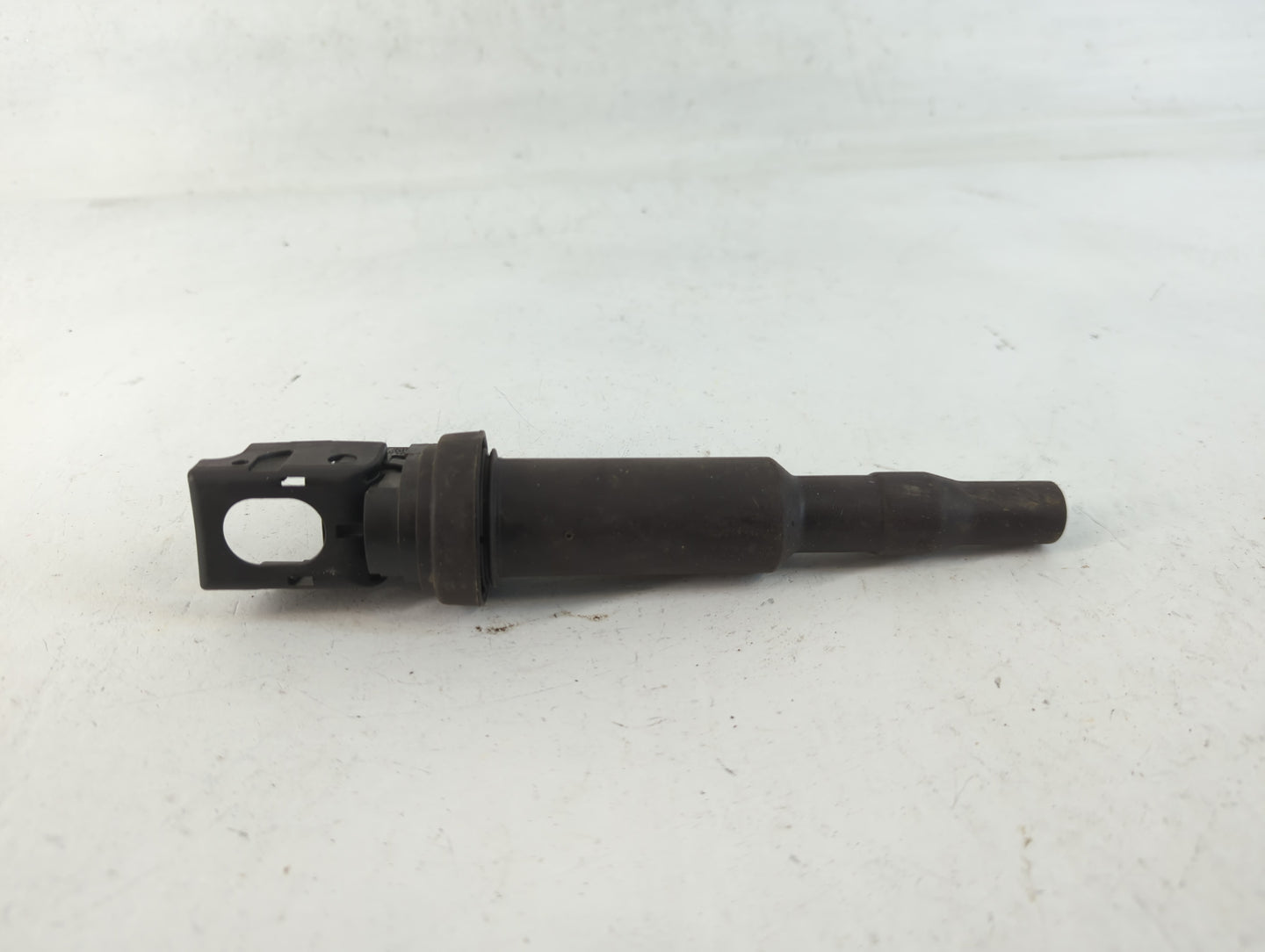 1997-2001 Bmw 740i Ignition Coil Igniter Pack - Oemusedautoparts1.com