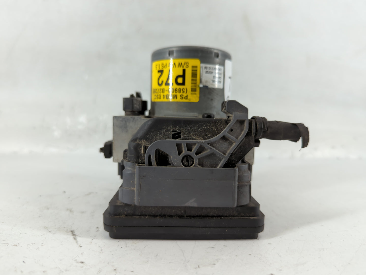 2016 Kia Soul ABS Pump Control Module Replacement P/N:B2589-22520 Fits OEM Used Auto Parts - Oemusedautoparts1.com