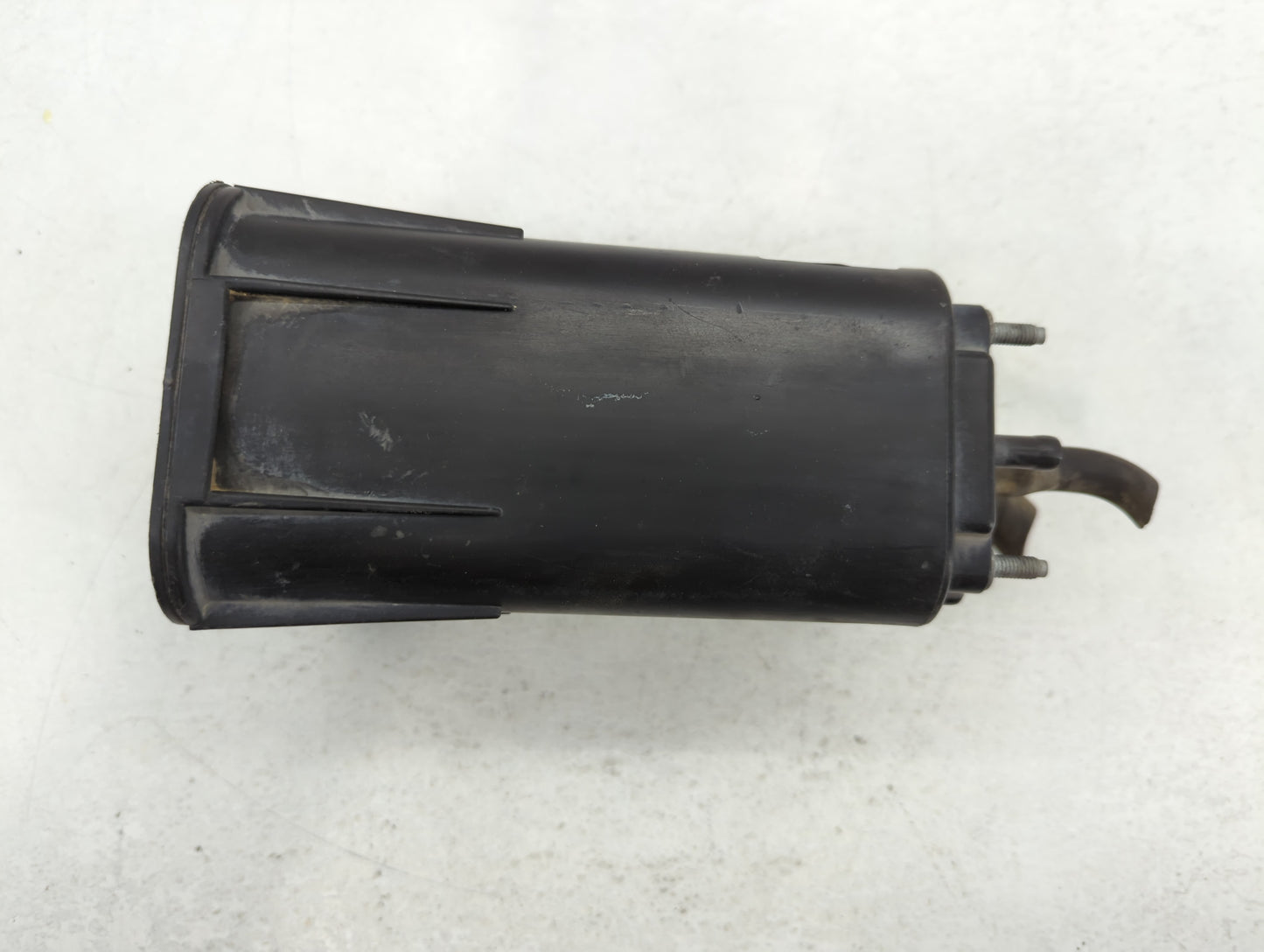 1996 Jeep Grand Cherokee Fuel Vapor Charcoal Canister - Oemusedautoparts1.com