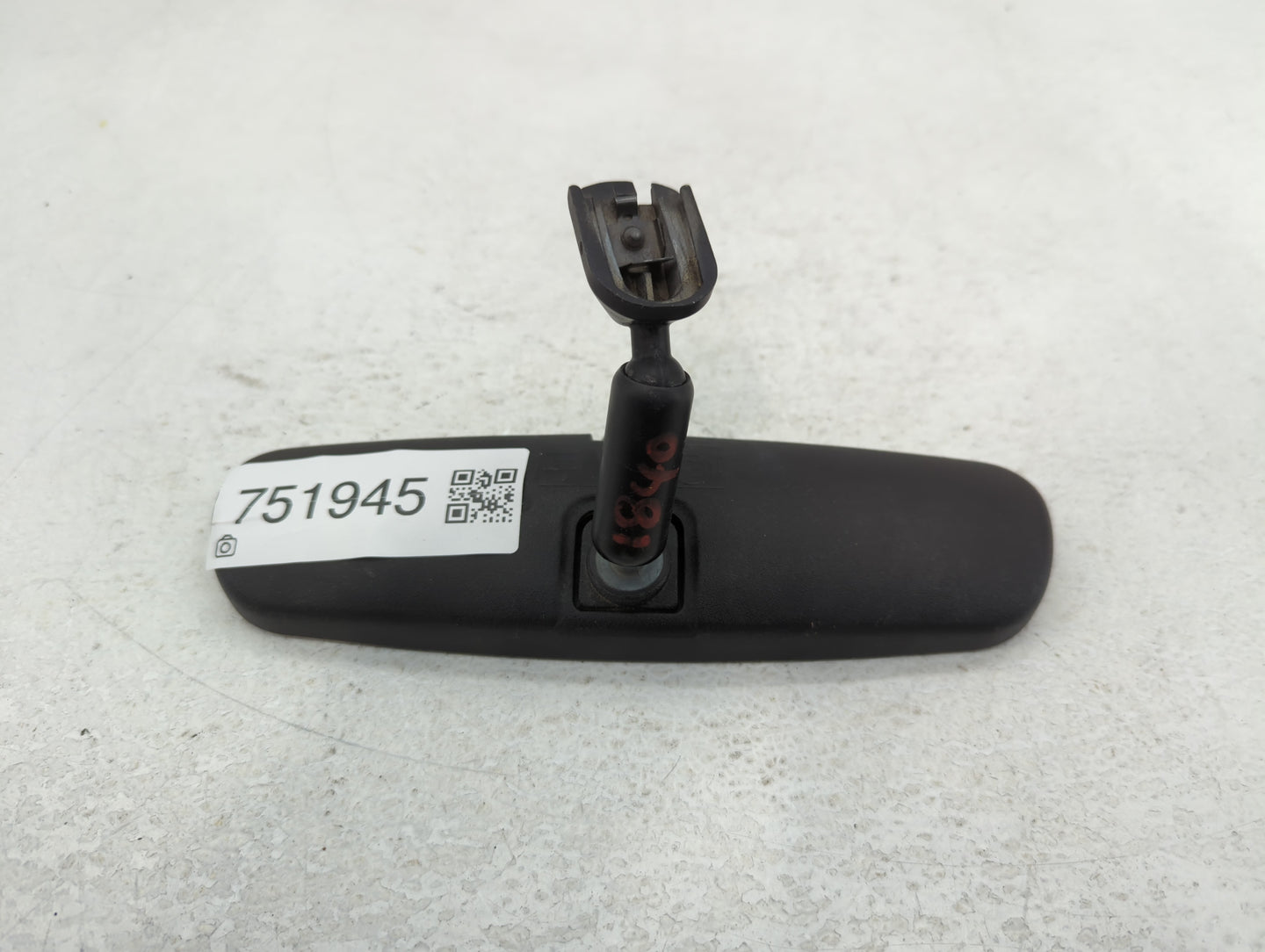 1998 Toyota Camry Interior Rear View Mirror Replacement OEM P/N:IE8011681 Fits OEM Used Auto Parts - Oemusedautoparts1.com