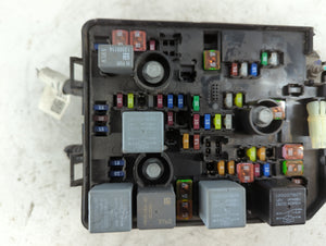 2013-2015 Chevrolet Trax Fusebox Fuse Box Panel Relay Module P/N:94785435 Fits Fits 2013 2014 2015 OEM Used Auto Parts