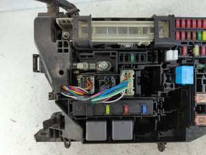 2009-2013 Toyota Corolla Fusebox Fuse Box Panel Relay Module P/N:82662-02270 Fits Fits 2009 2010 2011 2012 2013 2014 OEM Used Auto Parts