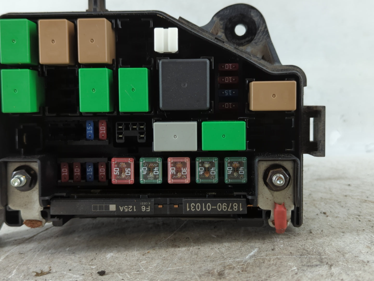 2015-2017 Hyundai Accent Fusebox Fuse Box Panel Relay Module P/N:914201R420 Fits Fits 2015 2016 2017 OEM Used Auto Parts - Oemusedautoparts1.com