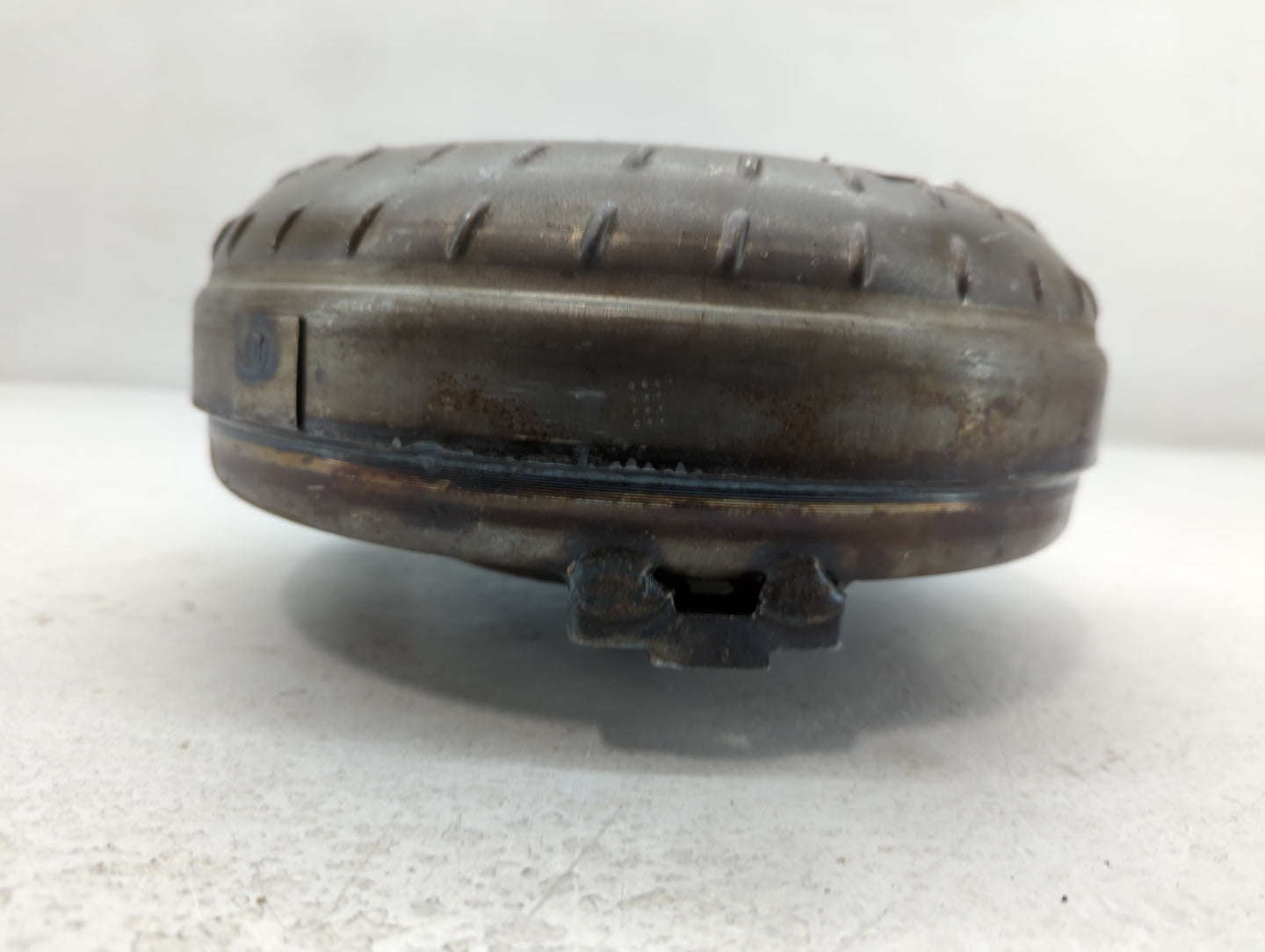 1997 Ford F-350 Super Duty Torque Converter Automatic Transmission OEM P/N:24235591 Fits OEM Used Auto Parts - Oemusedautoparts1.com