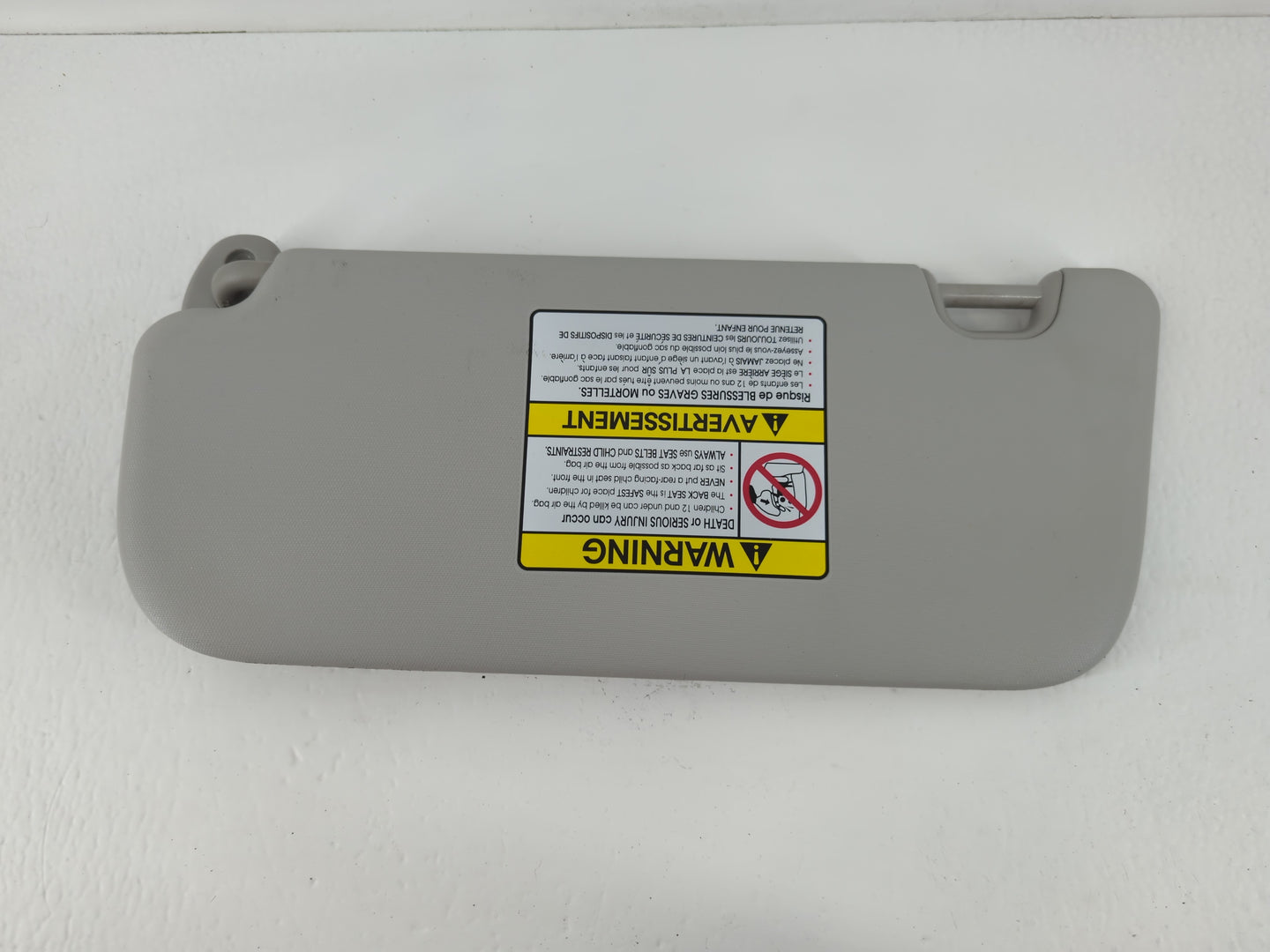 2014-2019 Kia Soul Sun Visor Shade Replacement Passenger Right Mirror Fits Fits 2014 2015 2016 2017 2018 2019 OEM Used Auto Parts - Oemusedautoparts1.com