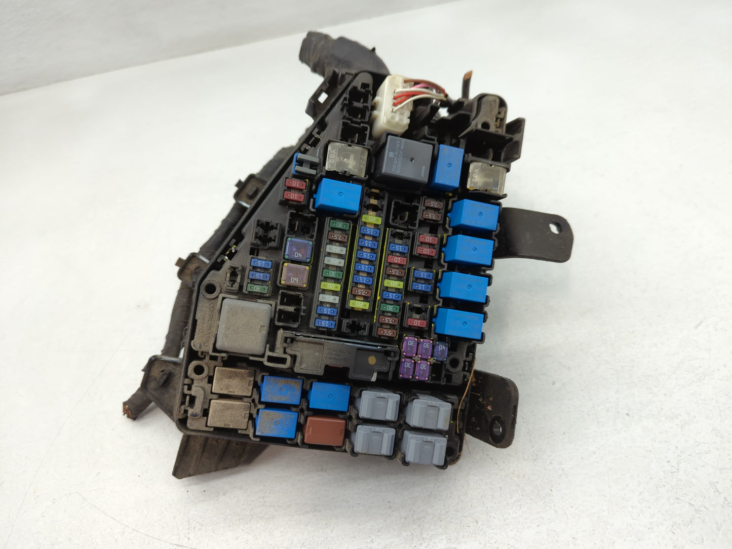 2015 Subaru Legacy Fusebox Fuse Box Panel Relay Module P/N:MB503700B2 Fits OEM Used Auto Parts - Oemusedautoparts1.com