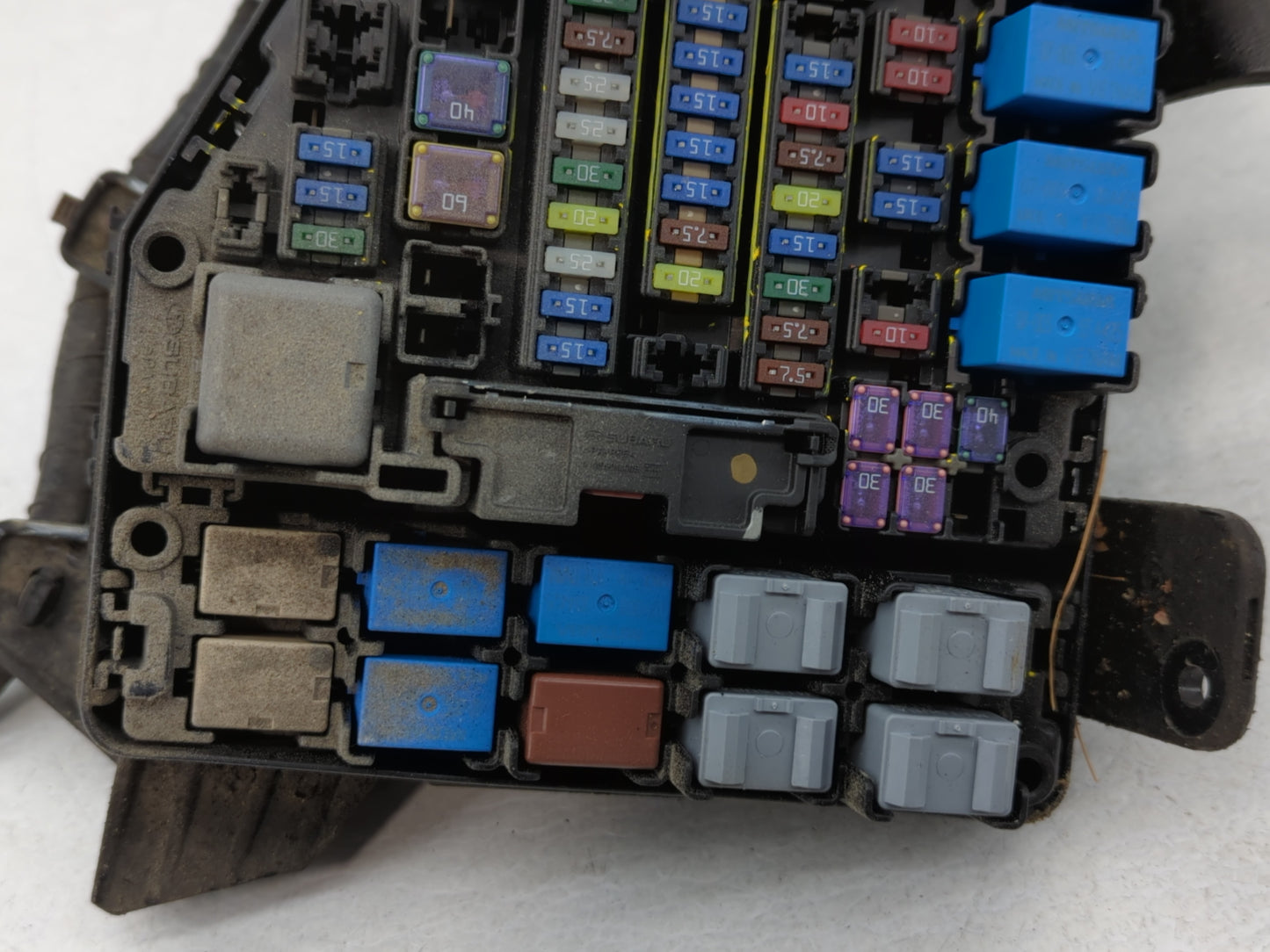 2015 Subaru Legacy Fusebox Fuse Box Panel Relay Module P/N:MB503700B2 Fits OEM Used Auto Parts - Oemusedautoparts1.com
