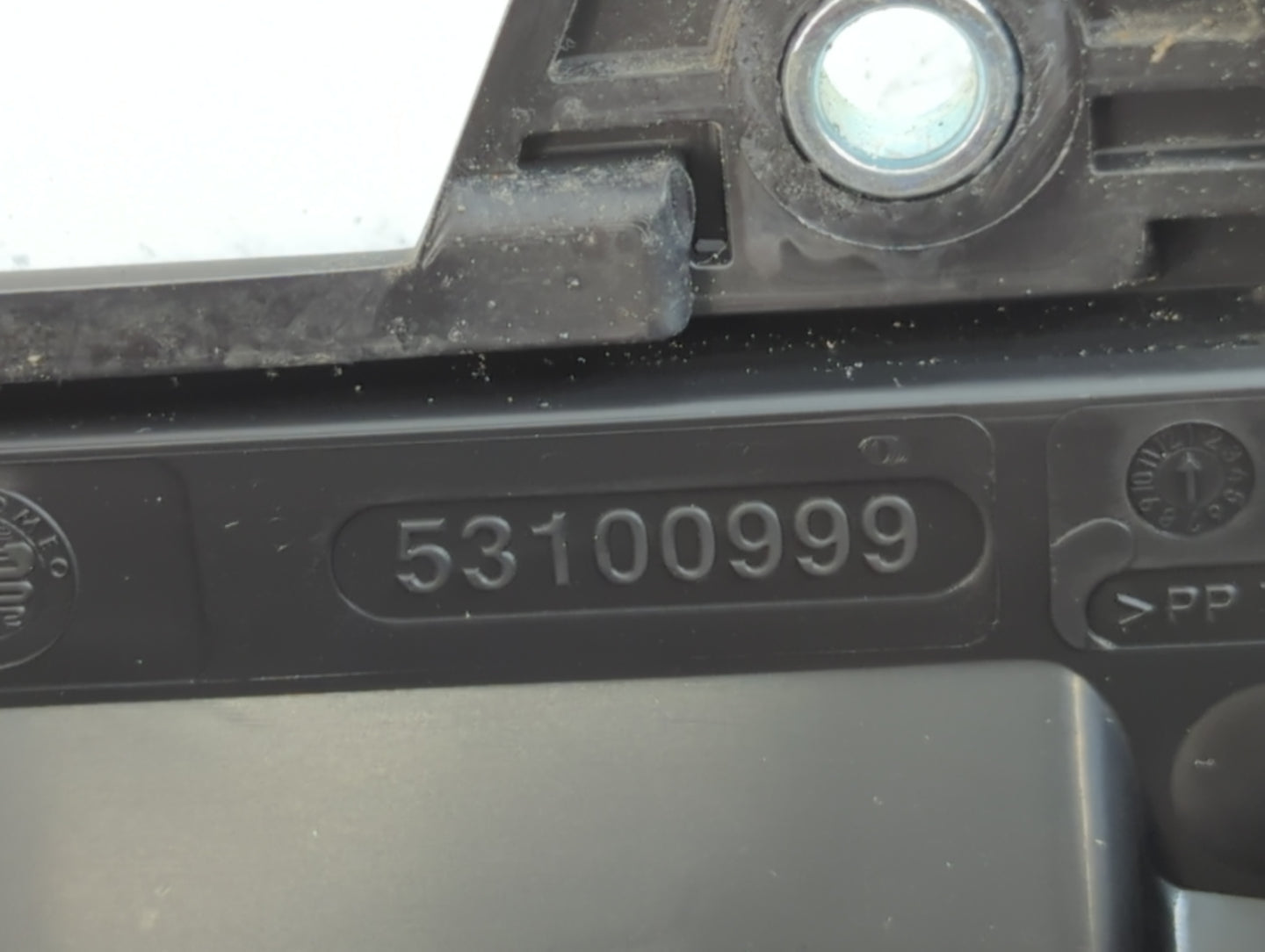 2012-2017 Fiat 500 Fusebox Fuse Box Panel Relay Module P/N:53100999 Fits Fits 2012 2013 2014 2015 2016 2017 OEM Used Auto Parts - Oemusedautoparts1.com