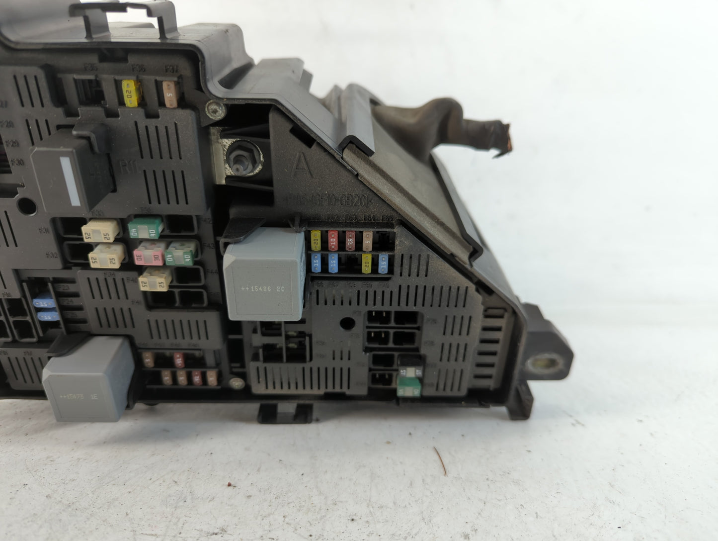 2016-2021 Volvo Xc90 Fusebox Fuse Box Panel Relay Module P/N:627024862 Fits Fits 2016 2017 2018 2019 2020 2021 OEM Used Auto Parts - Oemusedautoparts1.com