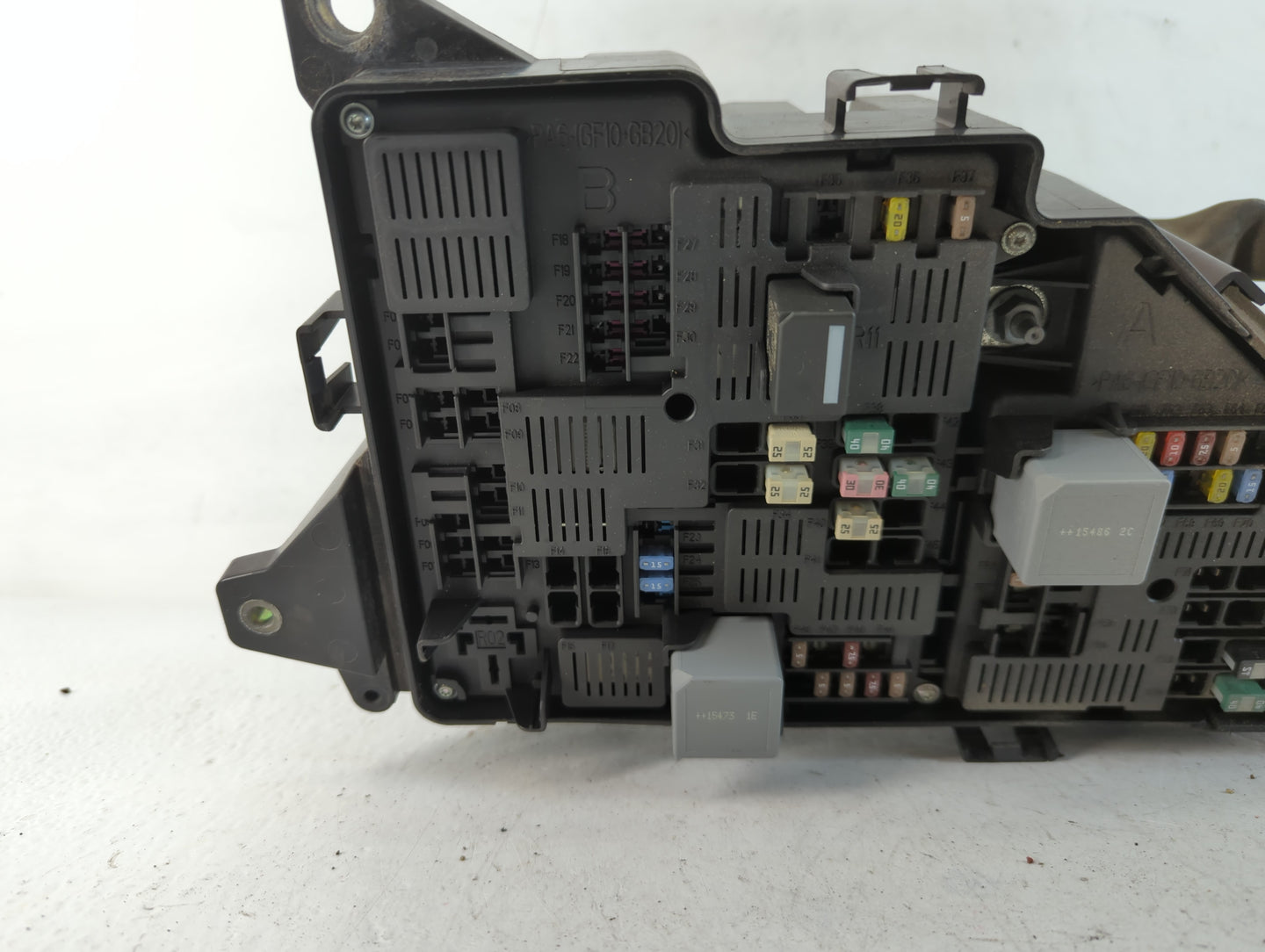 2016-2021 Volvo Xc90 Fusebox Fuse Box Panel Relay Module P/N:627024862 Fits Fits 2016 2017 2018 2019 2020 2021 OEM Used Auto Parts - Oemusedautoparts1.com