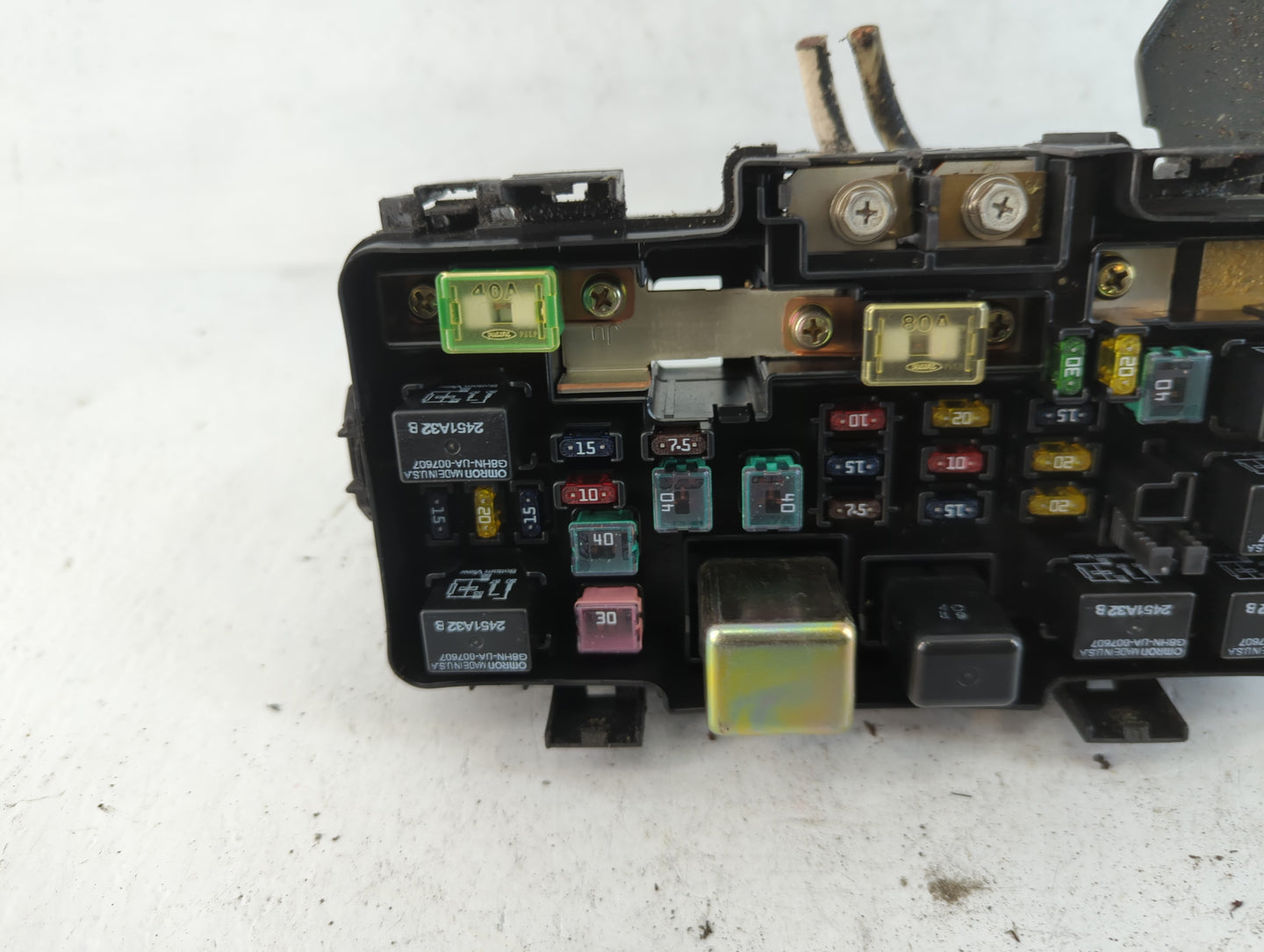 2001-2005 Honda Civic Fusebox Fuse Box Panel Relay Module P/N:5061061907300345 Fits Fits 2001 2002 2003 2004 2005 OEM Used Auto Parts - Oemusedautoparts1.com
