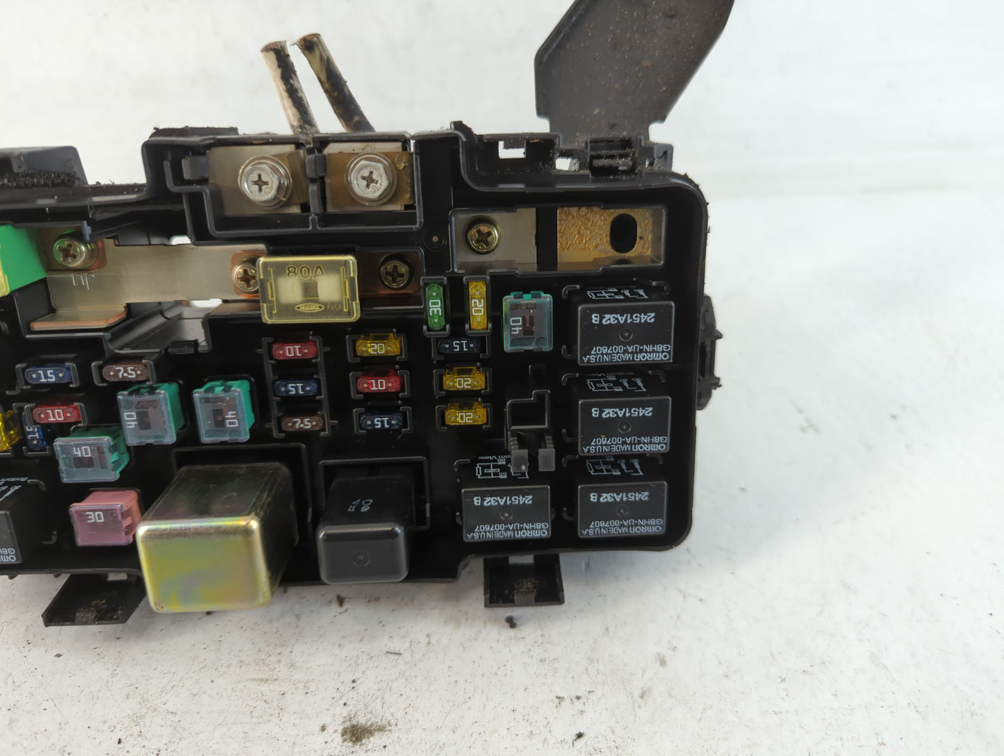 2001-2005 Honda Civic Fusebox Fuse Box Panel Relay Module P/N:5061061907300345 Fits Fits 2001 2002 2003 2004 2005 OEM Used Auto Parts - Oemusedautoparts1.com