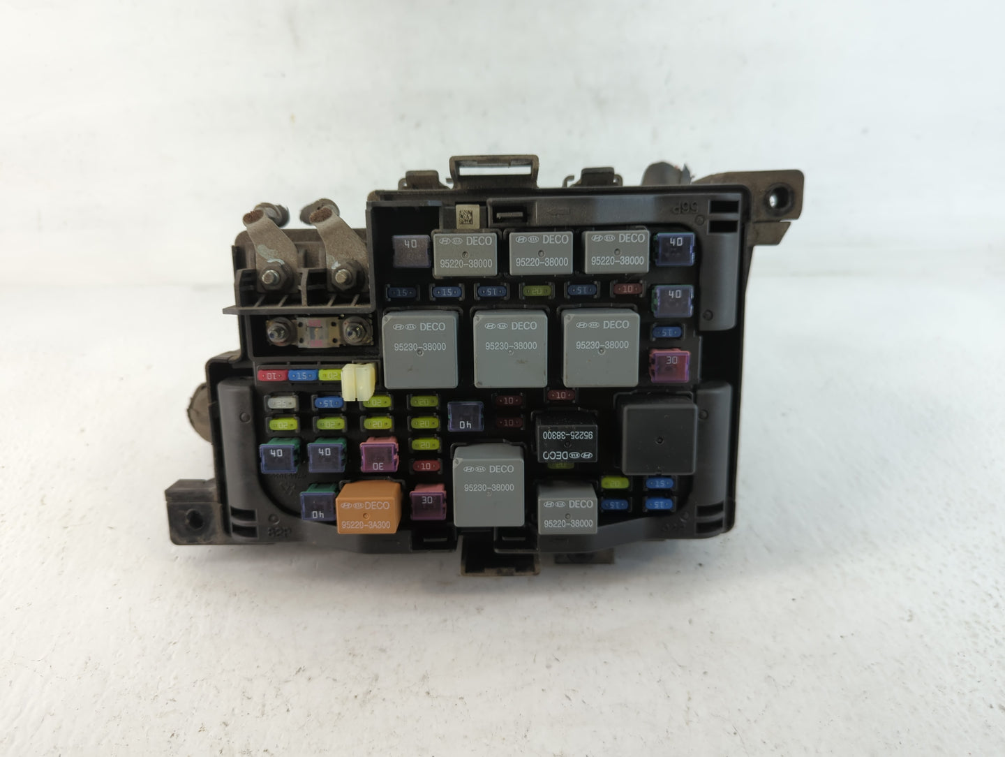 2007-2012 Kia Rondo Fusebox Fuse Box Panel Relay Module P/N:91950-1D150 Fits Fits 2007 2008 2009 2010 2011 2012 OEM Used Auto Parts - Oemusedautoparts1.com