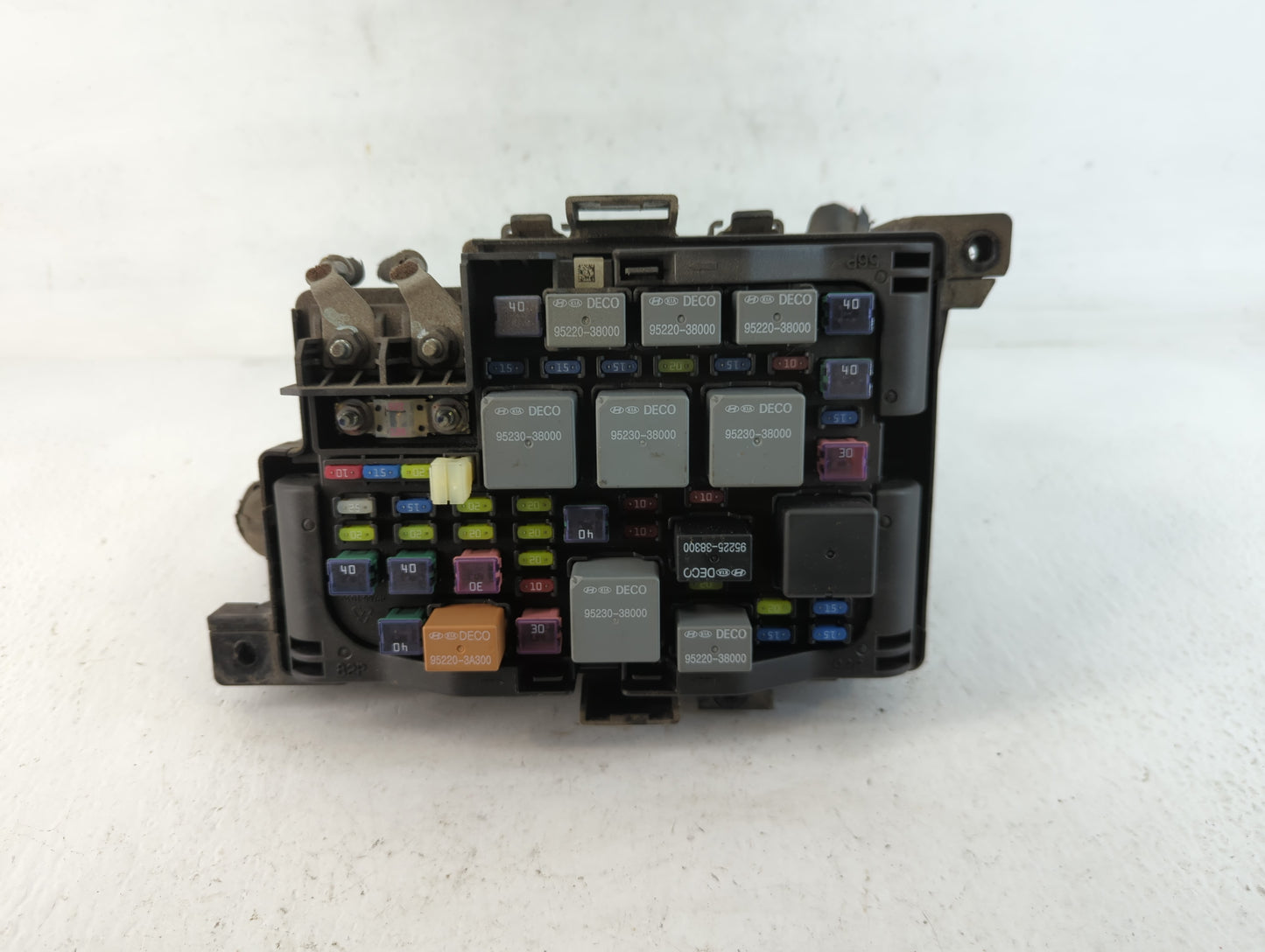 2007-2012 Kia Rondo Fusebox Fuse Box Panel Relay Module P/N:91950-1D150 Fits Fits 2007 2008 2009 2010 2011 2012 OEM Used Auto Parts - Oemusedautoparts1.com