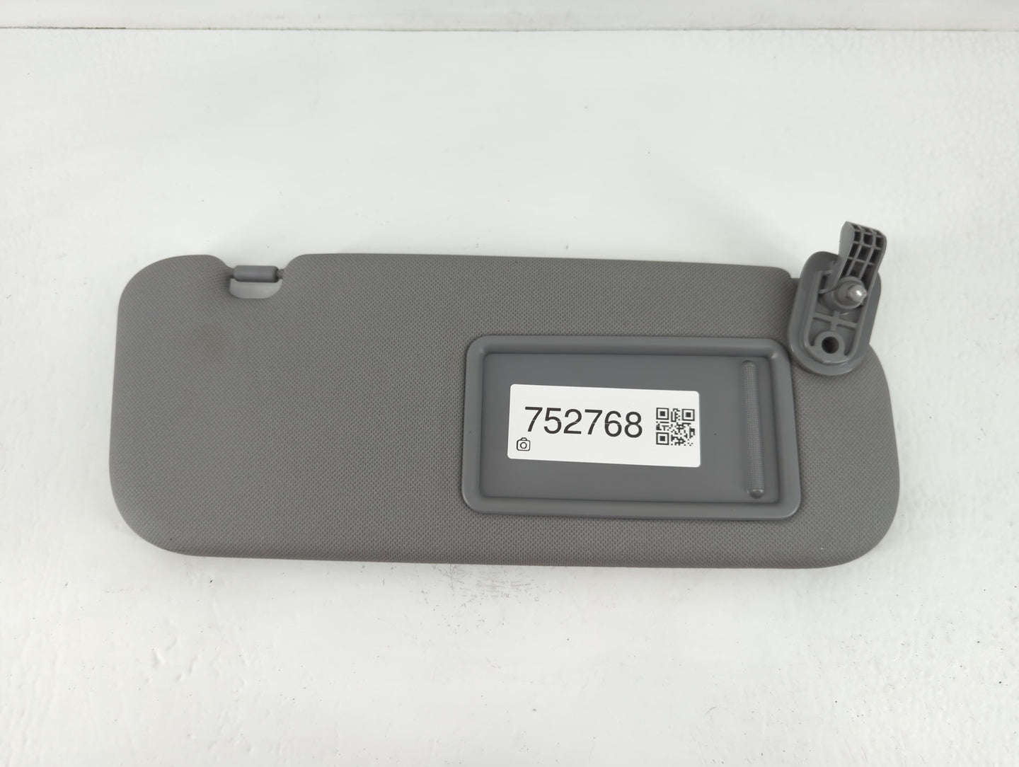 2014-2017 Hyundai Accent Sun Visor Shade Replacement Passenger Right Mirror Fits Fits 2014 2015 2016 2017 OEM Used Auto Parts - Oemusedautoparts1.com