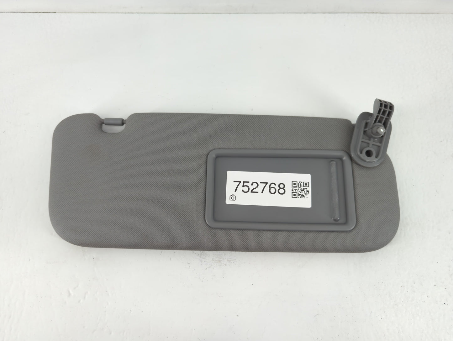 2014-2017 Hyundai Accent Sun Visor Shade Replacement Passenger Right Mirror Fits Fits 2014 2015 2016 2017 OEM Used Auto Parts - Oemusedautoparts1.com