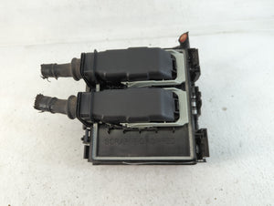 2021-2022 Ford Bronco Fusebox Fuse Box Panel Relay Module P/N:JX6T-14A003-AB Fits Fits 2021 2022 OEM Used Auto Parts