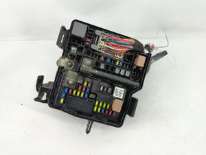 2019-2020 Kia Sorento Fusebox Fuse Box Panel Relay Module P/N:91941-C6220 Fits Fits 2019 2020 OEM Used Auto Parts