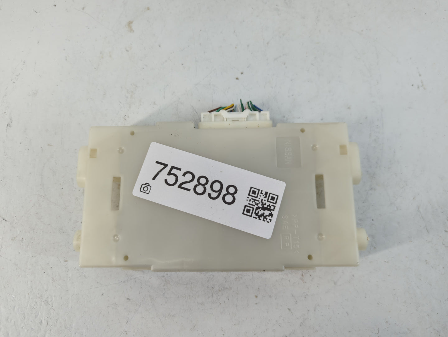 2017-2020 Infiniti Qx60 Radio AM FM Cd Player Receiver Replacement P/N:27760 9NC6A Fits Fits 2017 2018 2019 2020 OEM Used Auto Parts - Oemusedautoparts1.com