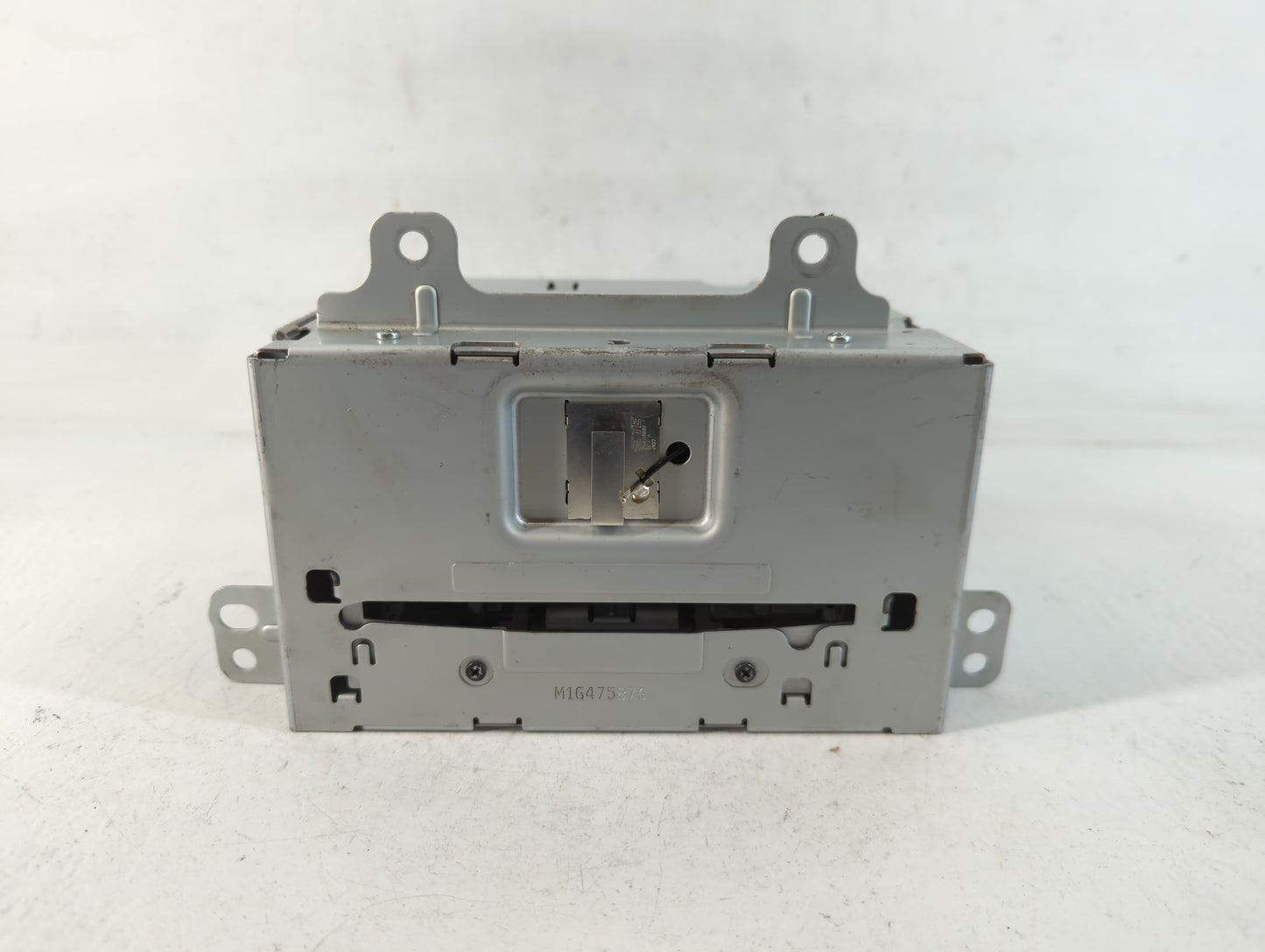 2015-2016 Buick Encore Radio AM FM Cd Player Receiver Replacement P/N:23284452 Fits Fits 2015 2016 2017 2019 OEM Used Auto Parts - Oemusedautoparts1.com