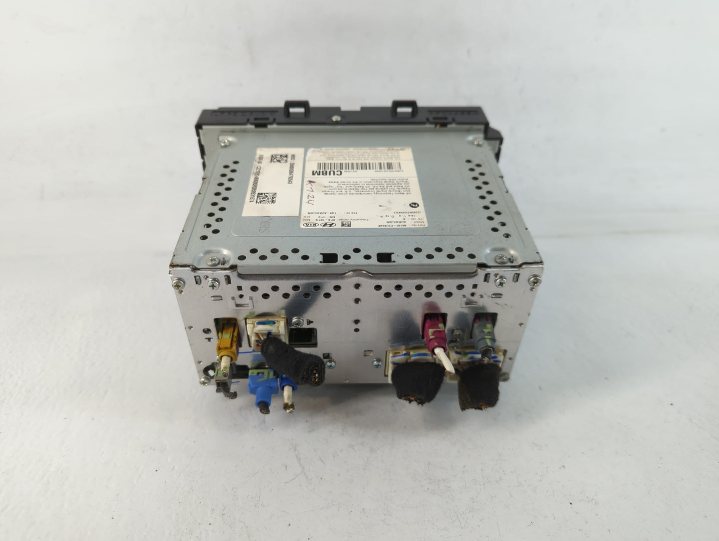 2018-2019 Hyundai Sonata Radio AM FM Cd Player Receiver Replacement P/N:96160-C2UB04X Fits Fits 2018 2019 OEM Used Auto Parts - Oemusedautoparts1.com