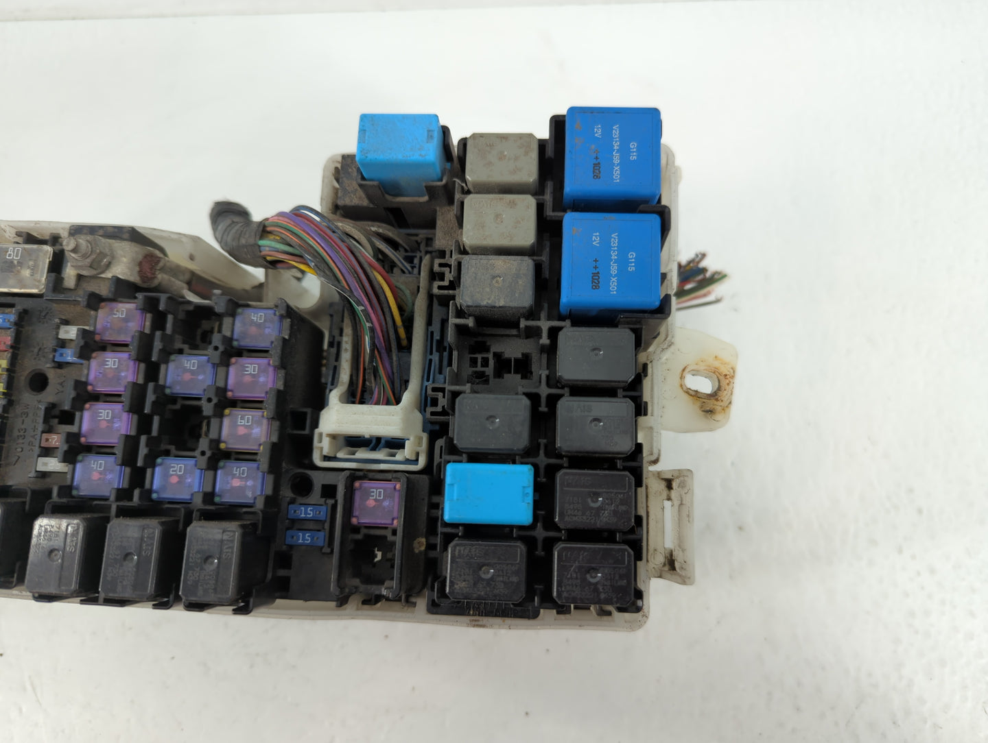 2012-2017 Mazda 5 Fusebox Fuse Box Panel Relay Module P/N:K7005 C513-6676Y Fits Fits 2012 2013 2014 2015 2016 2017 OEM Used Auto Parts - Oemusedautoparts1.com