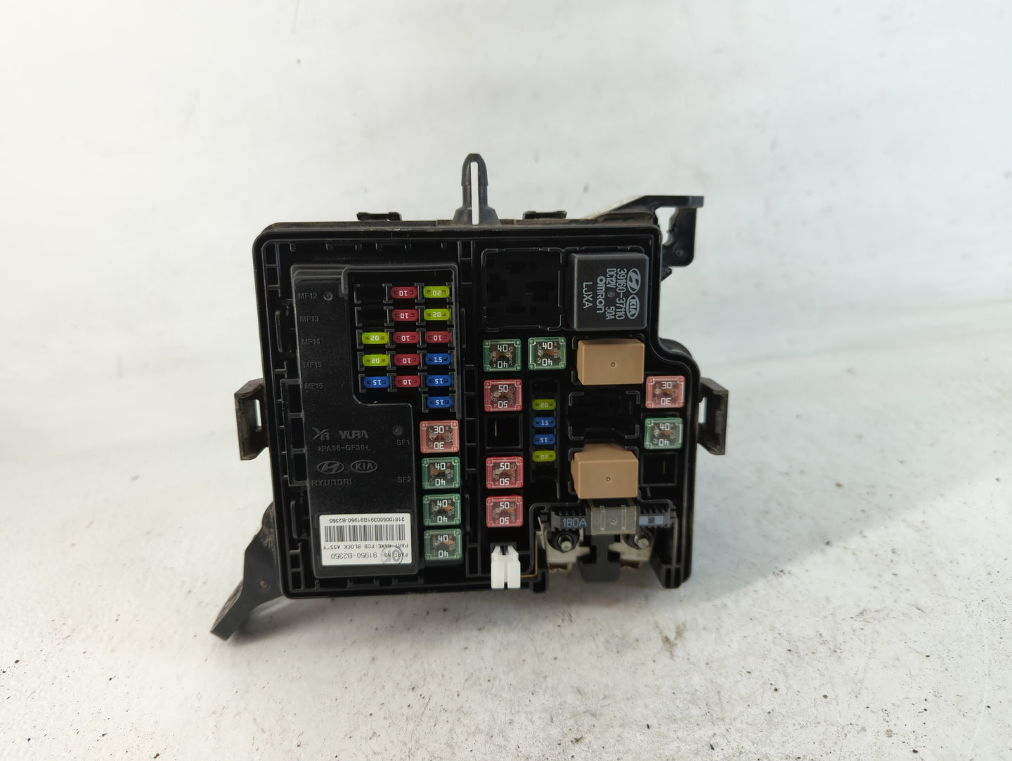 2017-2019 Kia Soul Fusebox Fuse Box Panel Relay Module P/N:91713B2450 Fits Fits 2017 2018 2019 OEM Used Auto Parts - Oemusedautoparts1.com