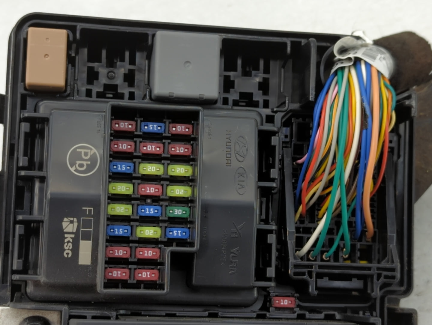 2016-2019 Kia Optima Fusebox Fuse Box Panel Relay Module P/N:91202D5120JA Fits Fits 2016 2017 2018 2019 OEM Used Auto Parts - Oemusedautoparts1.com