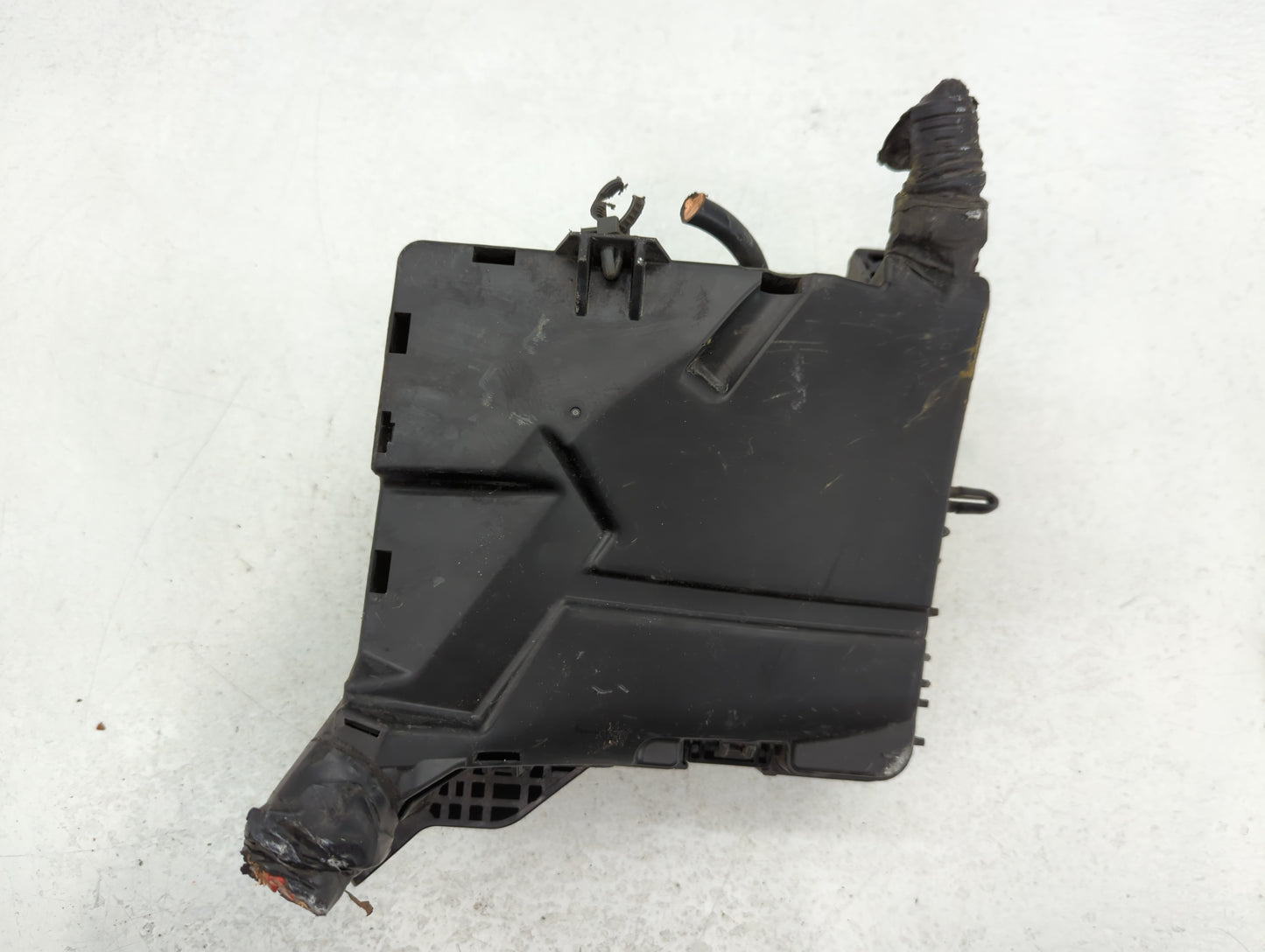 2016-2019 Kia Optima Fusebox Fuse Box Panel Relay Module P/N:91202D5120JA Fits Fits 2016 2017 2018 2019 OEM Used Auto Parts - Oemusedautoparts1.com