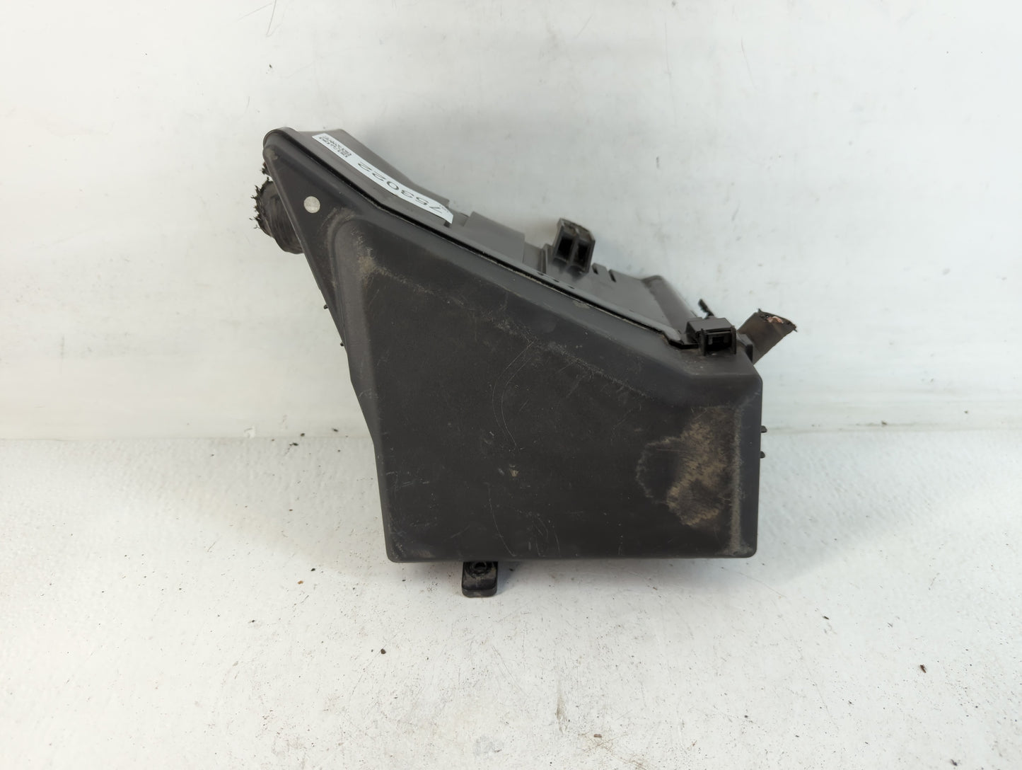 2016 Subaru Impreza Fusebox Fuse Box Panel Relay Module P/N:MB503608B Fits OEM Used Auto Parts - Oemusedautoparts1.com