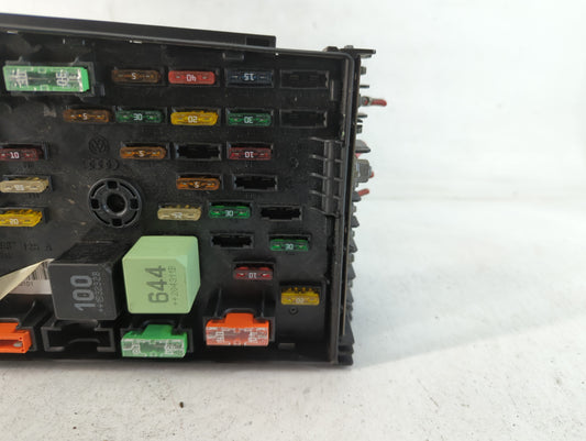 2012-2018 Volkswagen Tiguan Fusebox Fuse Box Panel Relay Module P/N:3D024526250815 6358-5371 Fits OEM Used Auto Parts