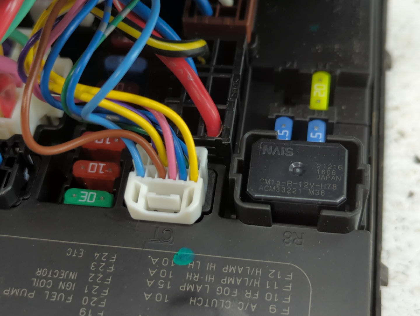 2013-2019 Nissan Sentra Fusebox Fuse Box Panel Relay Module P/N:284B7 3SG1D Fits Fits 2013 2014 2015 2016 2017 2018 2019 OEM Used Auto Parts - Oemusedautoparts1.com